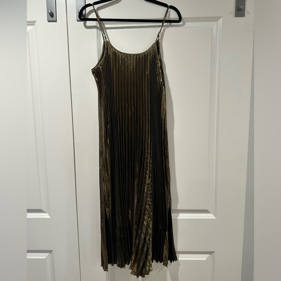 Johnny Was Gold Pleated Midi Dress - Picture 5 of 8